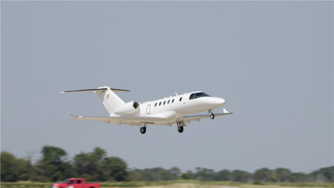 business aviation India, private jet services India, business jets India, private aviation India, charter aircraft India, business jet operators India, helicopter charter India, corporate aviation India, private jet market India, business aviation news India