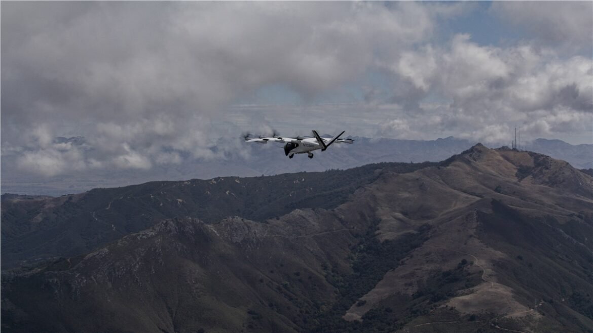Advanced Air Mobility India, AAM India, Urban Air Mobility India, eVTOL aircraft India, electric air taxis India, electric aviation technology, air taxi services India, vertiport infrastructure India, eVTOL manufacturers India, future of urban aviation India,drone magazines in india,
